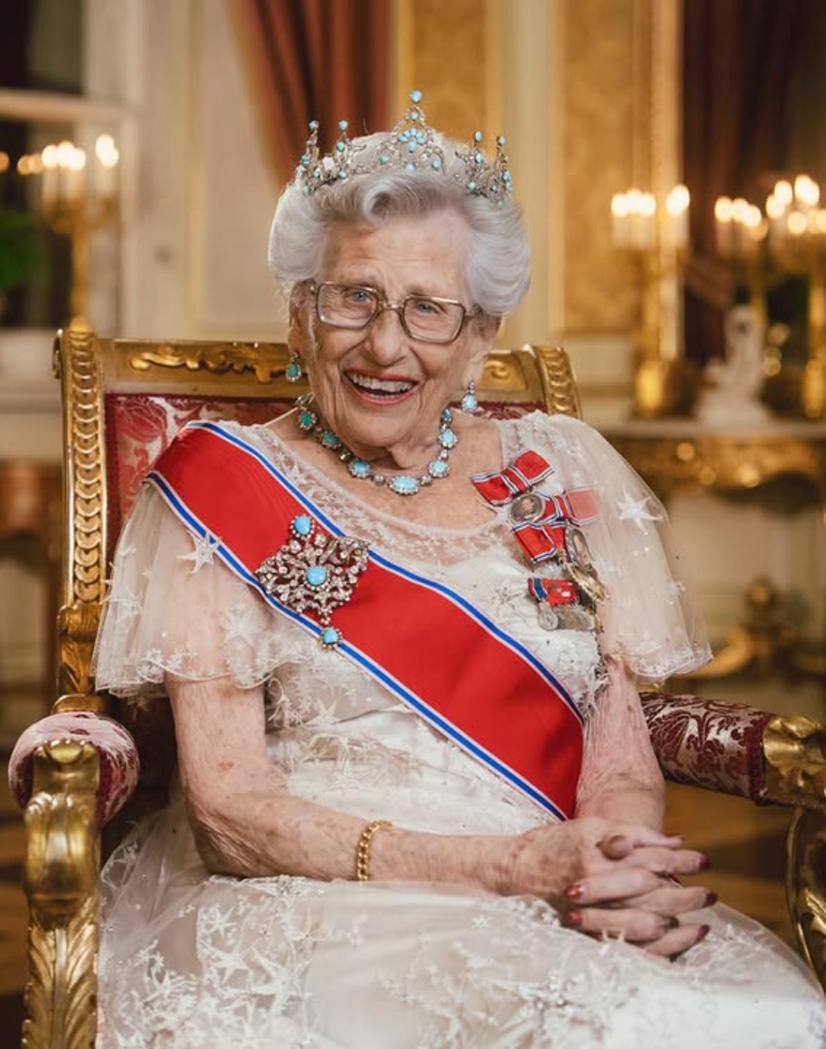 Prinsesse Astrid fyller 94 år - tilbringer dagen på jobb