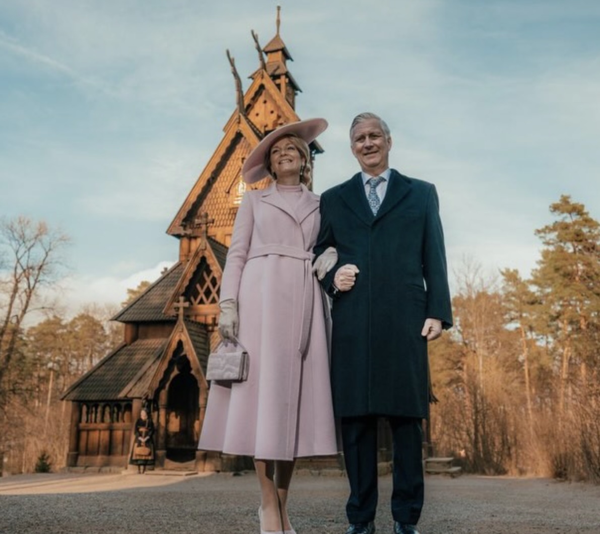 Det belgiske kongeparet besøkte Gol stavkirke