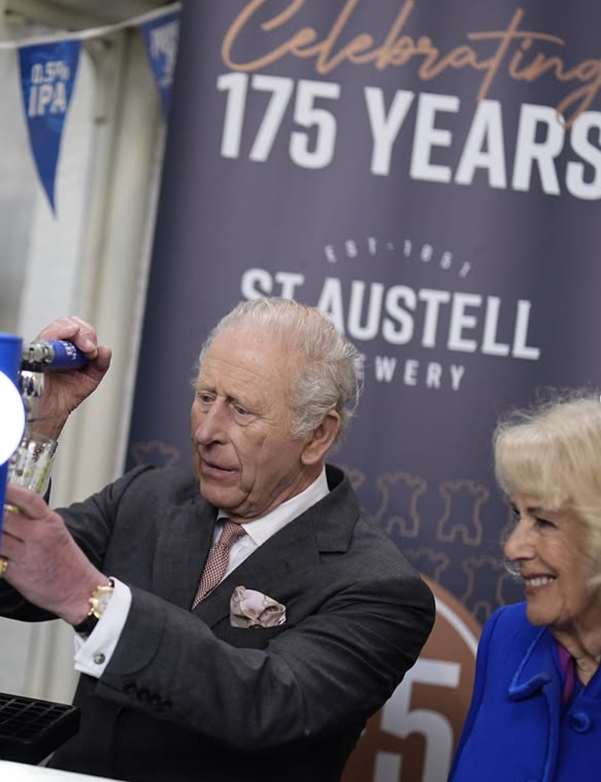 Kong Charles og dronning Camilla på besøk i Cornwall