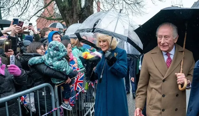 Kong Charles og dronning Camilla besøkte Dedham i Essex