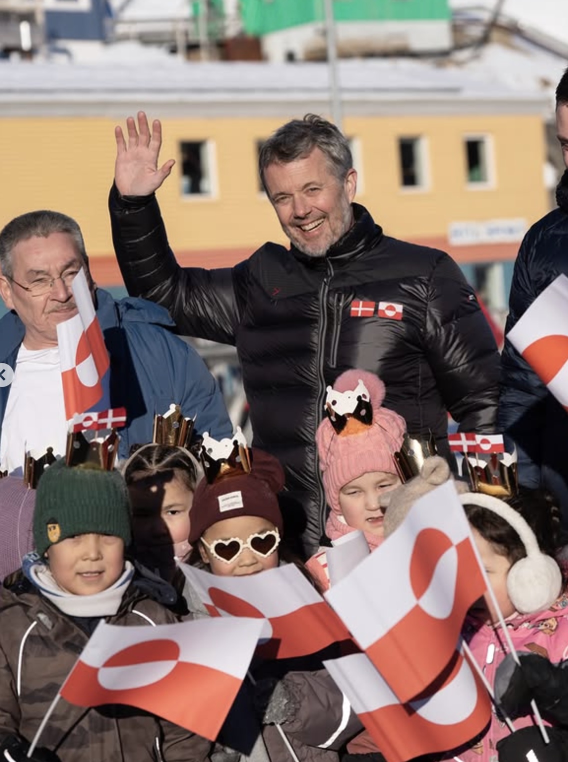 Kong Frederik besøkte Maniitsoq på andre dag av Grønlandsreisen