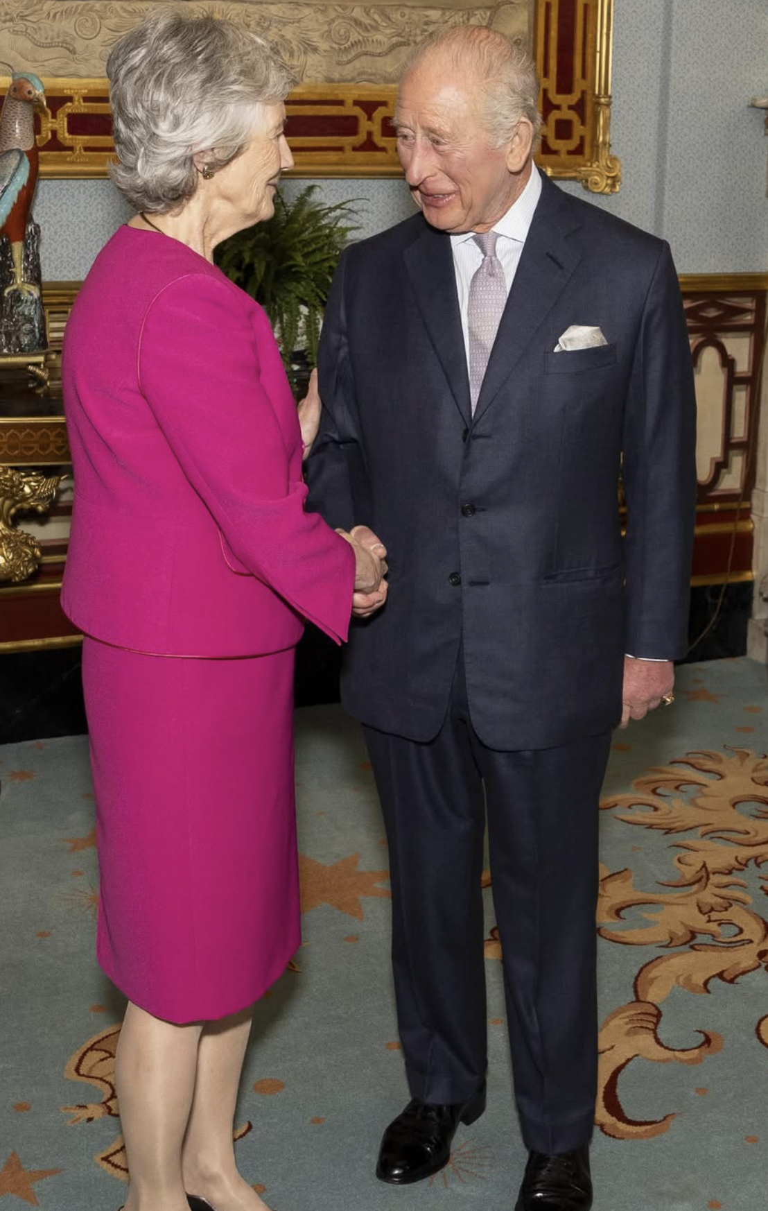 Kong Charles tok imot Irlands president på Buckingham Palace