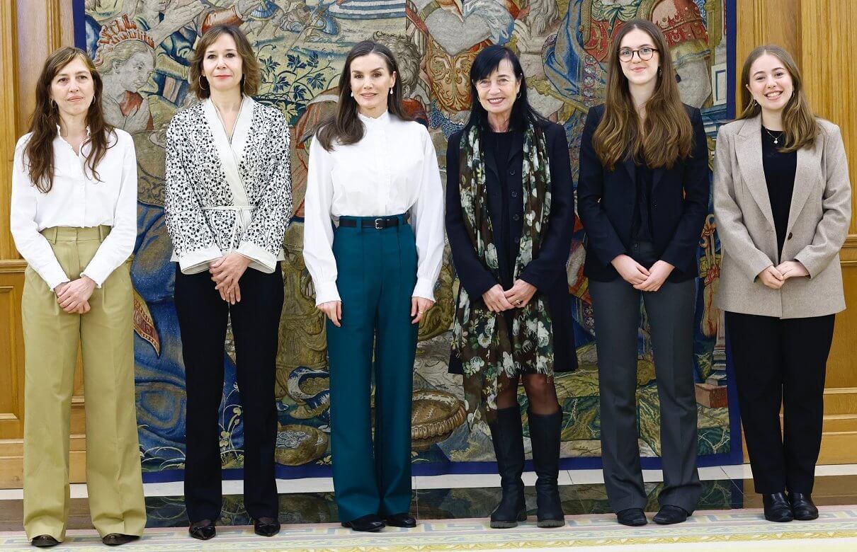 Dronning Letizia og delegasjonen fra hjernerådet