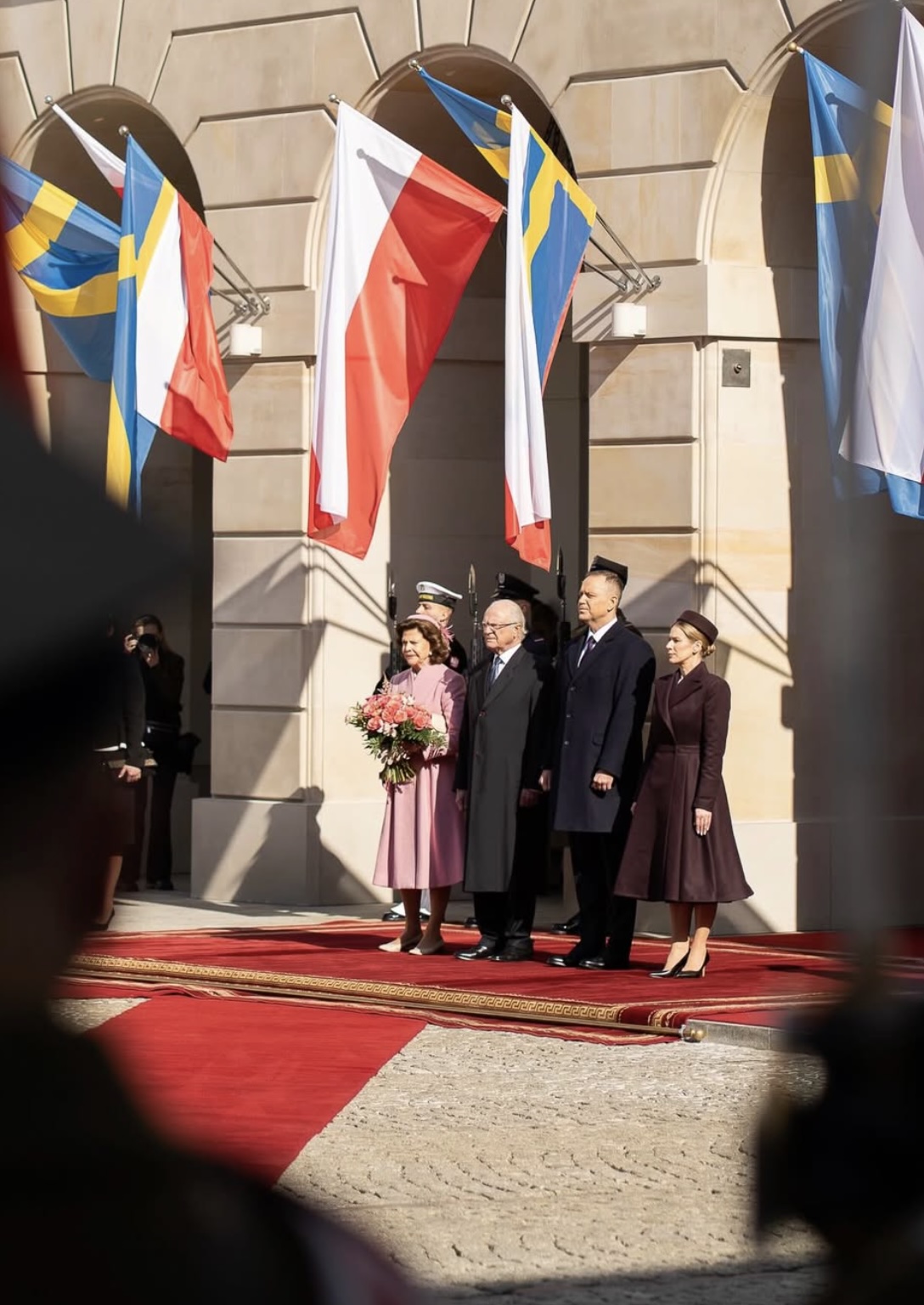 Kongeparet innledet statsbesøk til Polen
