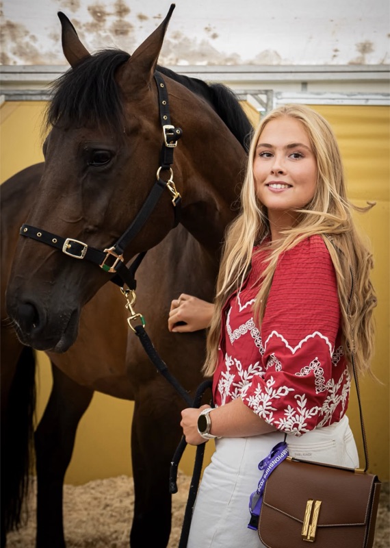 Kongelig stjernegalleri åpnet ryttersportens VM i Aachen