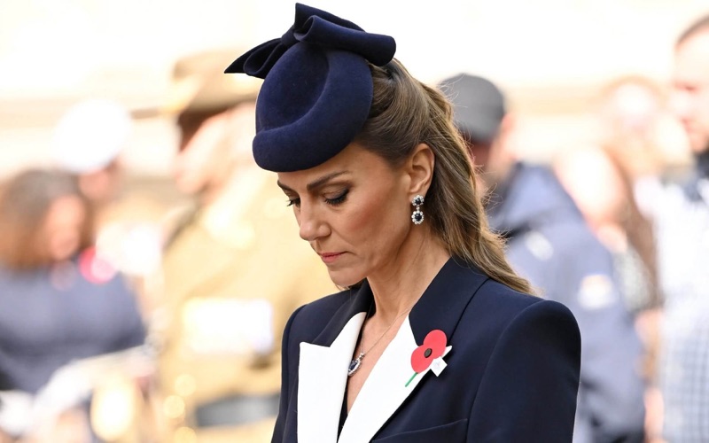 Prinsesse Catherine i nærbilde under seremonien