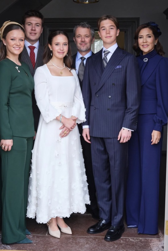 Kongefamilien samlet