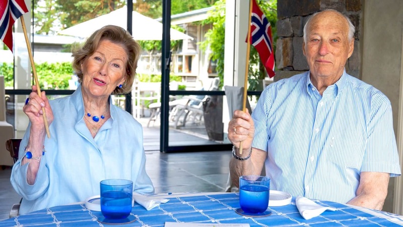 Hele kongefamilien feiret VM-seieren over Brasil