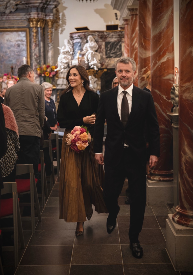 The royal family celebrated 300 years of the palace chapel