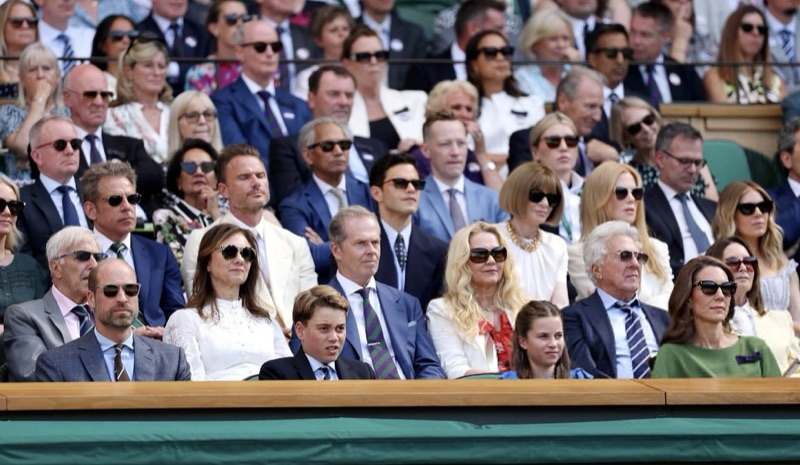 Familien Wales i den kongelige losjen på Centre Court